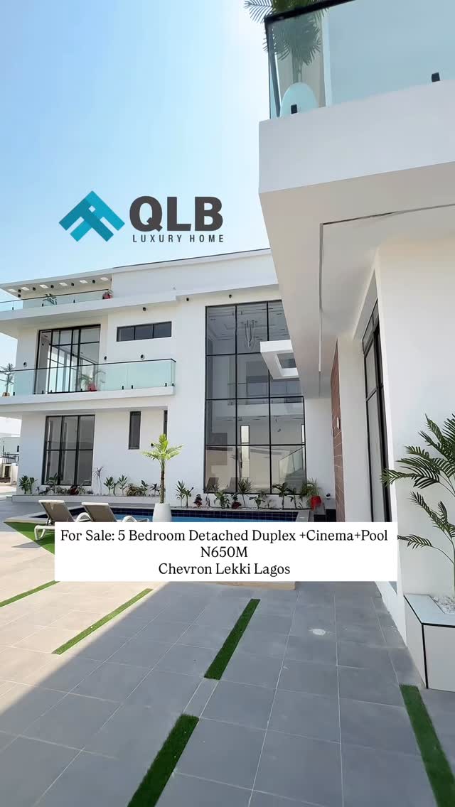 CONTEMPORARY 5 BEDROOM FULLY DETACHED DUPLEX WITH POOL AND CINEMA