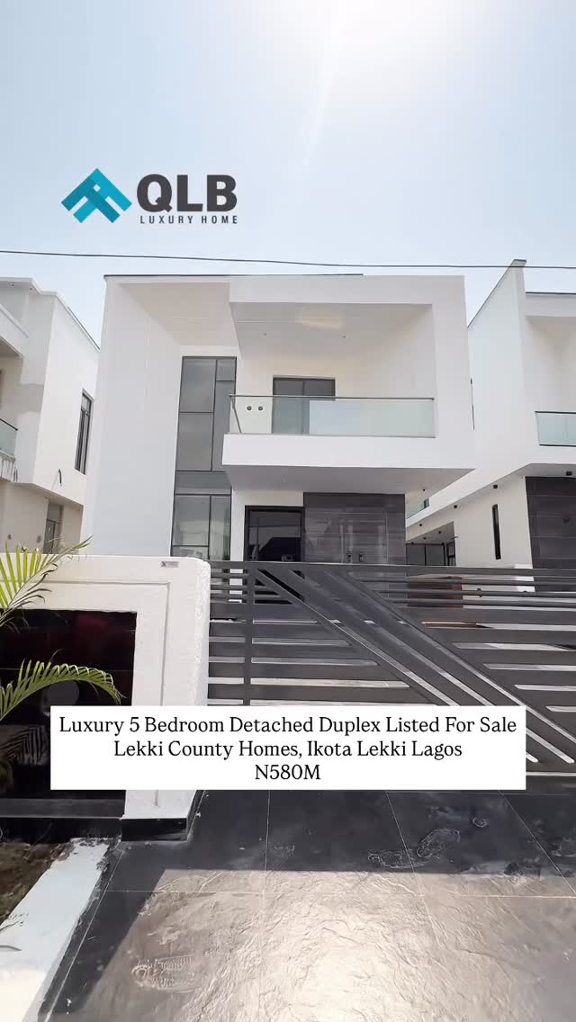 SPACIOUS 5-BEDROOM FULLY DETACHED DUPLEX