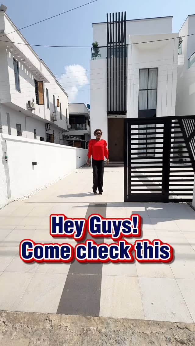 Well finished 5 Bedroom Fully Detached Duplex For sale