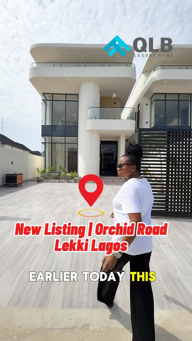Luxury  5 Bedroom Fully Detached Duplex For sale