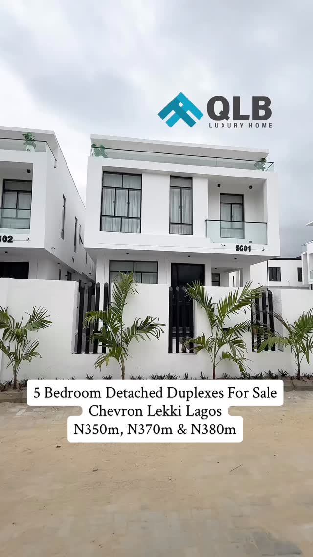 Luxury  5 Bedroom Fully Detached Duplex For sale