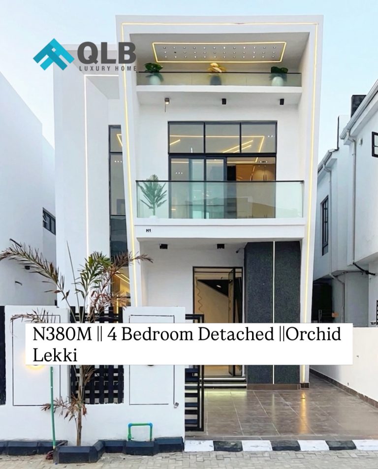 4 BEDROOM FULLY DETACHED HOME WITH SWIMMING POOL FOR SALE ‼️