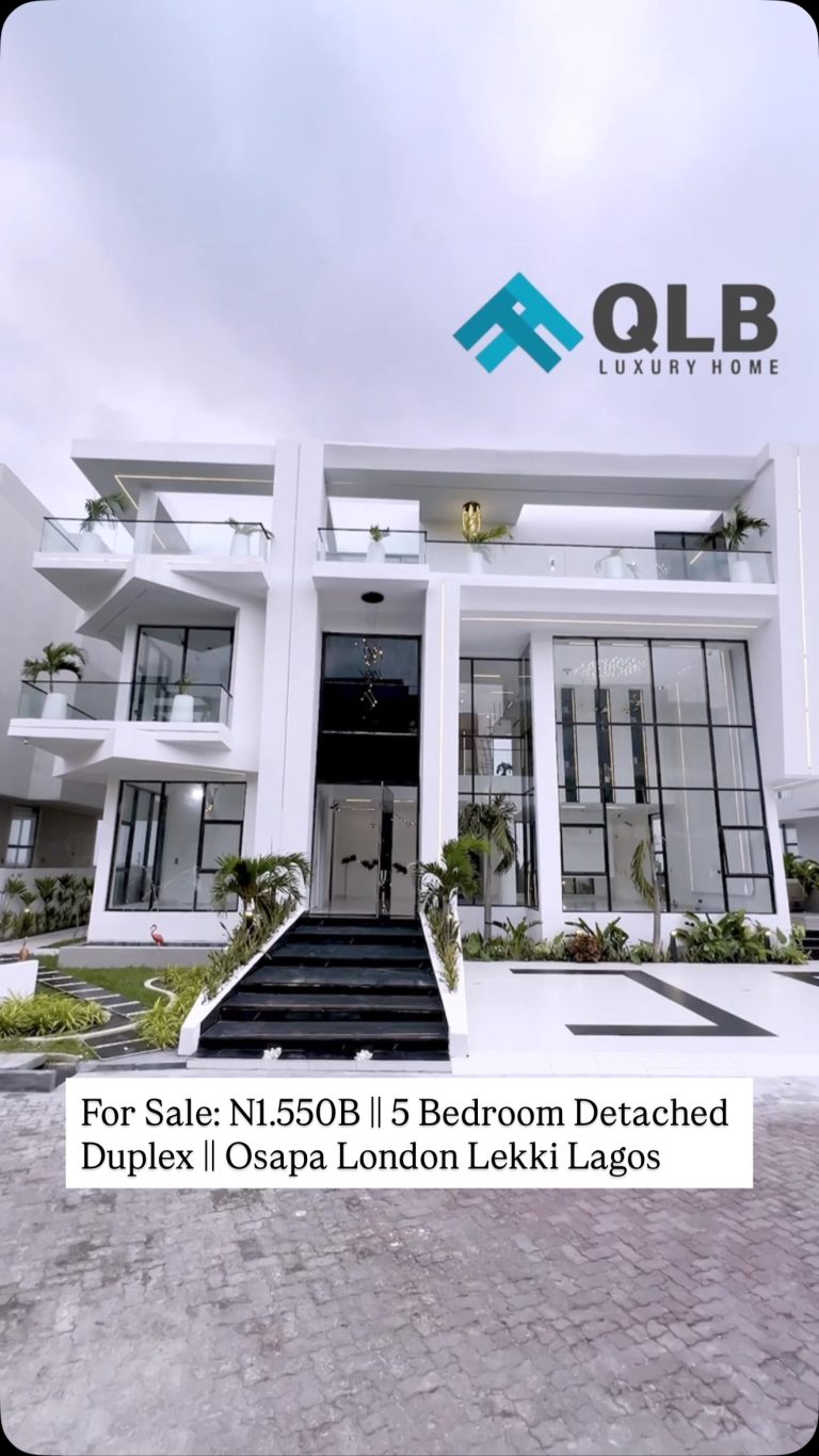 SPACIOUS 5 BEDROOM FULLY DETACHED DUPLEX WITH POOL AND CINEMA