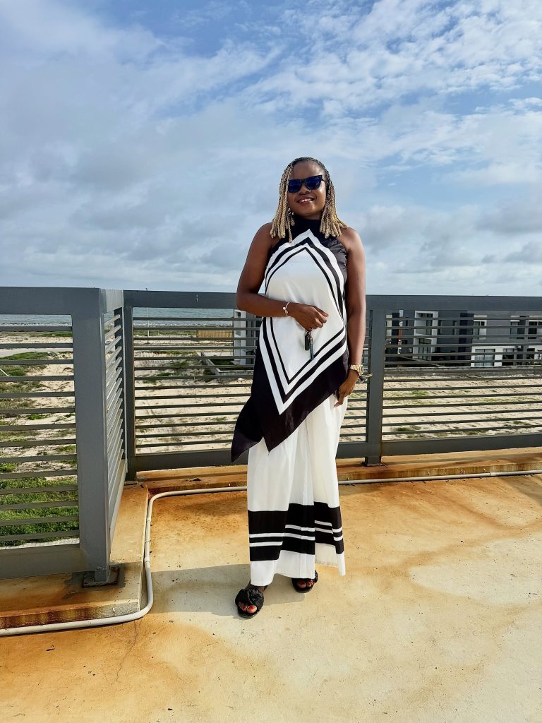 I was at a private event in Lekki recently, and honestly, I was freezing inside a mansion worth billions.