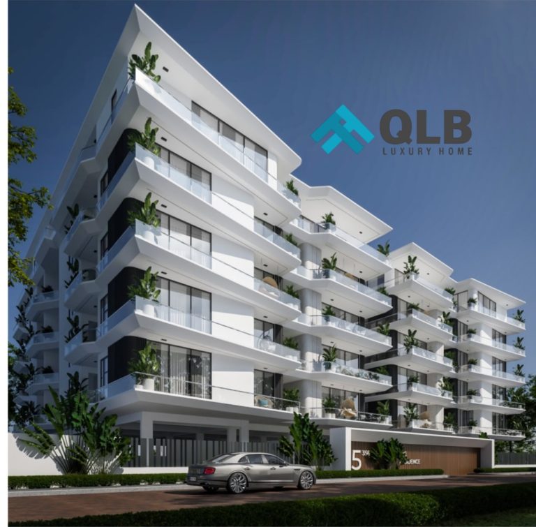 INTRODUCING THE RESIDENCE